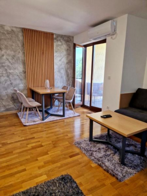 Apartman FiliAki